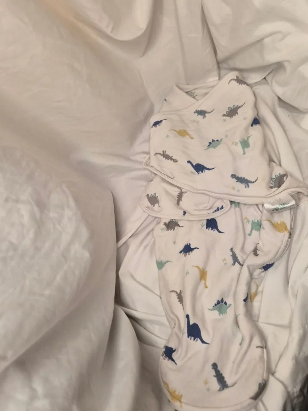 Set of 4 Baby Sleeper Swaddles - EUC - Includes Nanit - Dinosaur & Star Prints